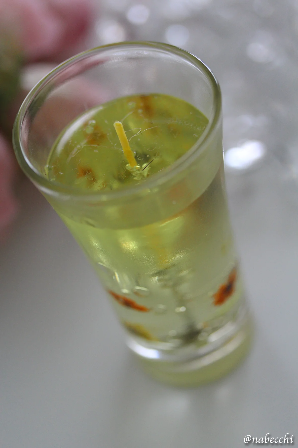 前ピン後ろボケのキャンドル撮影