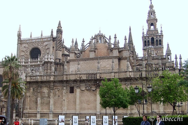 スペイン最大カテドラル（大聖堂）