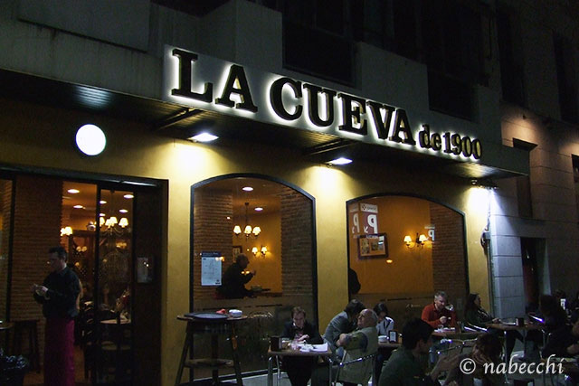 スペイン料理店「La Cueva de 1900」