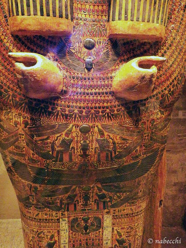 メトロポリタン美術館 エジプト美術 人型内棺細部
