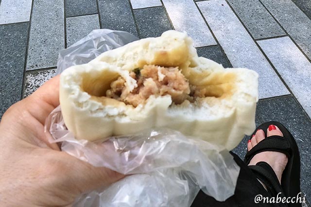 巧味包子饅頭専売店の肉まん