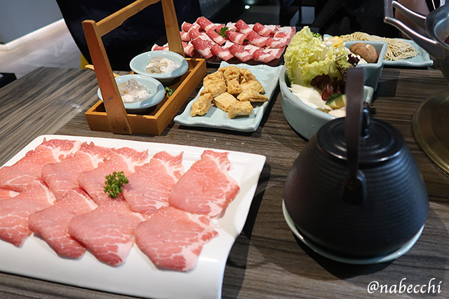 青花驕の火鍋具材