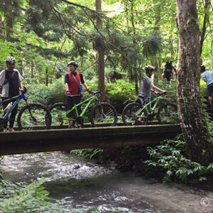 白馬の隠れた山道を駆け巡る。午後MTB「エヴァーグリーン1日体験」